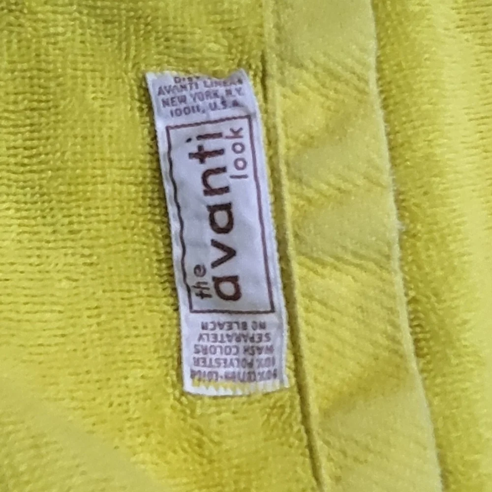 Vintage The Avanti Look 1960s Yellow Towel